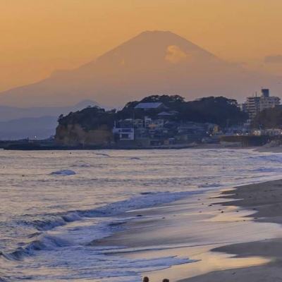 范冰冰陷“偷税门”：国税地税齐发声！ 起底范冰冰资本版图